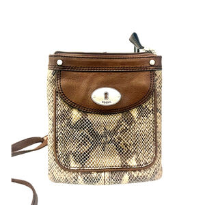 Fossil Maddox small crossbody bag in brown leather with a snake-embossed pattern